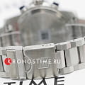 Tissot T1256171104100 наручные мужские часы застежка крупным планом