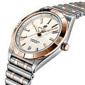 Breitling Breitling Chronomat Automatic 36 U10380101A1U1 , наручные женские часы фото под углом
