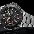Casio MRG-B1000D-1ADR мужские часы застежка крупным планом