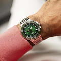 Oris Oris Aquis Date Calibre 400 01 400 7790 4157-07 8 23 02PEB, aquis швейцария мужские часы на браслете нержавеющая сталь боковой вид