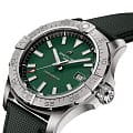 Breitling Breitling Avenger Automatic 42 A17328101L1X1 , наручные мужские часы фото под углом