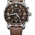 Victorinox Victorinox Chrono Classic XLS 241653  241653 кварцевые мужские часы  коричневый циферблат, браслет кожаный — вид спереди