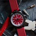 Victorinox Victorinox 241717 кварцевые мужские часы часы, крупный план красный циферблат