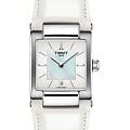 Tissot Tissot T02 T090.310.16.111.01  T0903101611101 кварцевые женские часы  белый циферблат, браслет кожаный — вид спереди