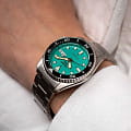 Seiko SRPK33K1 мужские часы застежка крупным планом