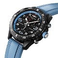 Breitling Breitling Endurance Pro 38 X83310281B1S1 , наручные женские часы фото под углом