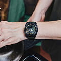 Casio PRW-6900Y-3ER мужские часы застежка крупным планом