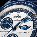 Swatch Swatch x Omega Bioceramic Moonswatch Mission to The SuperBlue Moonphase SO33N700 , наручные мужские часы фото под углом