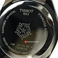 Tissot T1019172215100 женские часы застежка крупным планом
