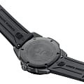 Luminox XS.3127M наручные мужские часы застежка крупным планом