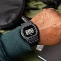 Casio Casio G-Shock DW-5600BCE-1DR (DW-5600BCE-1) DW-5600, наручные мужские часы фото под углом