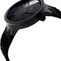 Swatch SO27B100 мужские часы застежка крупным планом