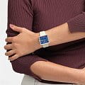 Swatch Swatch Square Bioceramic Standard SO34T700 кварцевые мужские часы часы крупный план синий циферблата