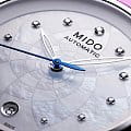 Mido Mido Rainflower M043.207.11.106.00 механические женские часы часы крупный план белый циферблата
