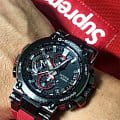 Casio MTG-B1000B-1A4ER мужские часы застежка крупным планом