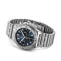 Breitling Breitling Chronomat B01 42 AB0134101C1A1, chronomat швейцария мужские часы на браслете нержавеющая сталь боковой вид