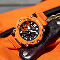 Casio GA-2200M-4A мужские часы застежка крупным планом
