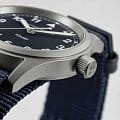 Hamilton Hamilton Khaki Field Quartz 33mm H69301940 кварцевые мужские часы часы крупный план синий циферблата