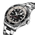Breitling Breitling Superocean Automatic 42 A17375211B1A1 механические мужские часы часы крупный план  циферблата