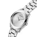Guess Guess Trend GW0606L1,  сша женские часы на браслете нержавеющая сталь боковой вид