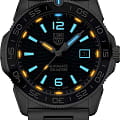 Luminox Luminox Pacific Diver XS.3104  наручные мужские часы фото под углом.