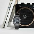 Casio GM-S110B-8A мужские часы застежка крупным планом
