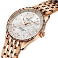 Breitling Breitling Navitimer Automatic 32 R77320E61A1R1 , наручные мужские часы фото под углом